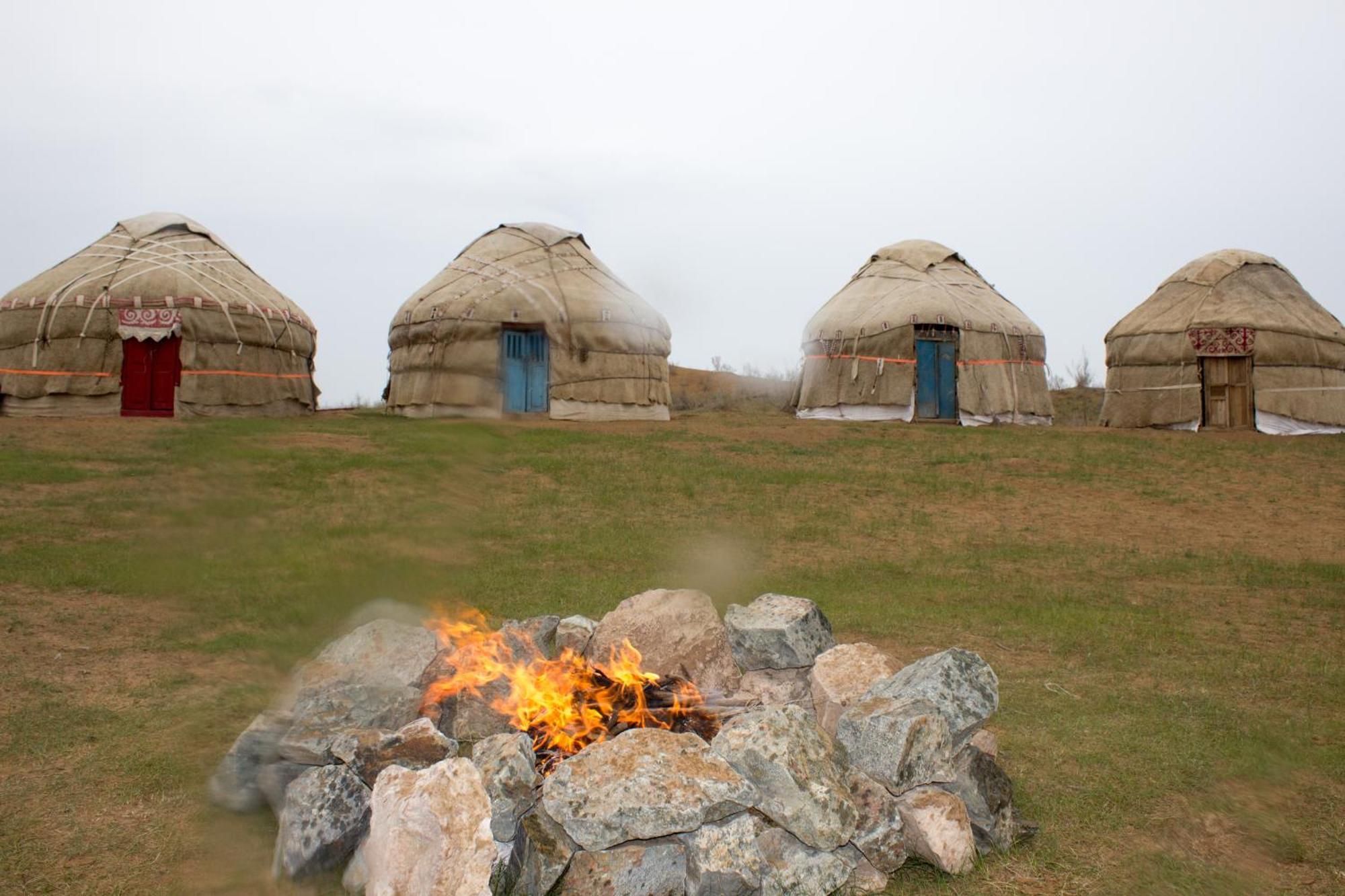 מלון Nurota Authentic Uzbek Yurt Camp Eco-Friendly מראה חיצוני תמונה