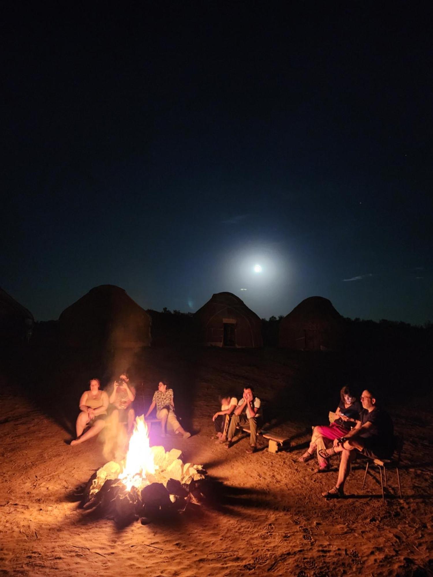 מלון Nurota Authentic Uzbek Yurt Camp Eco-Friendly מראה חיצוני תמונה