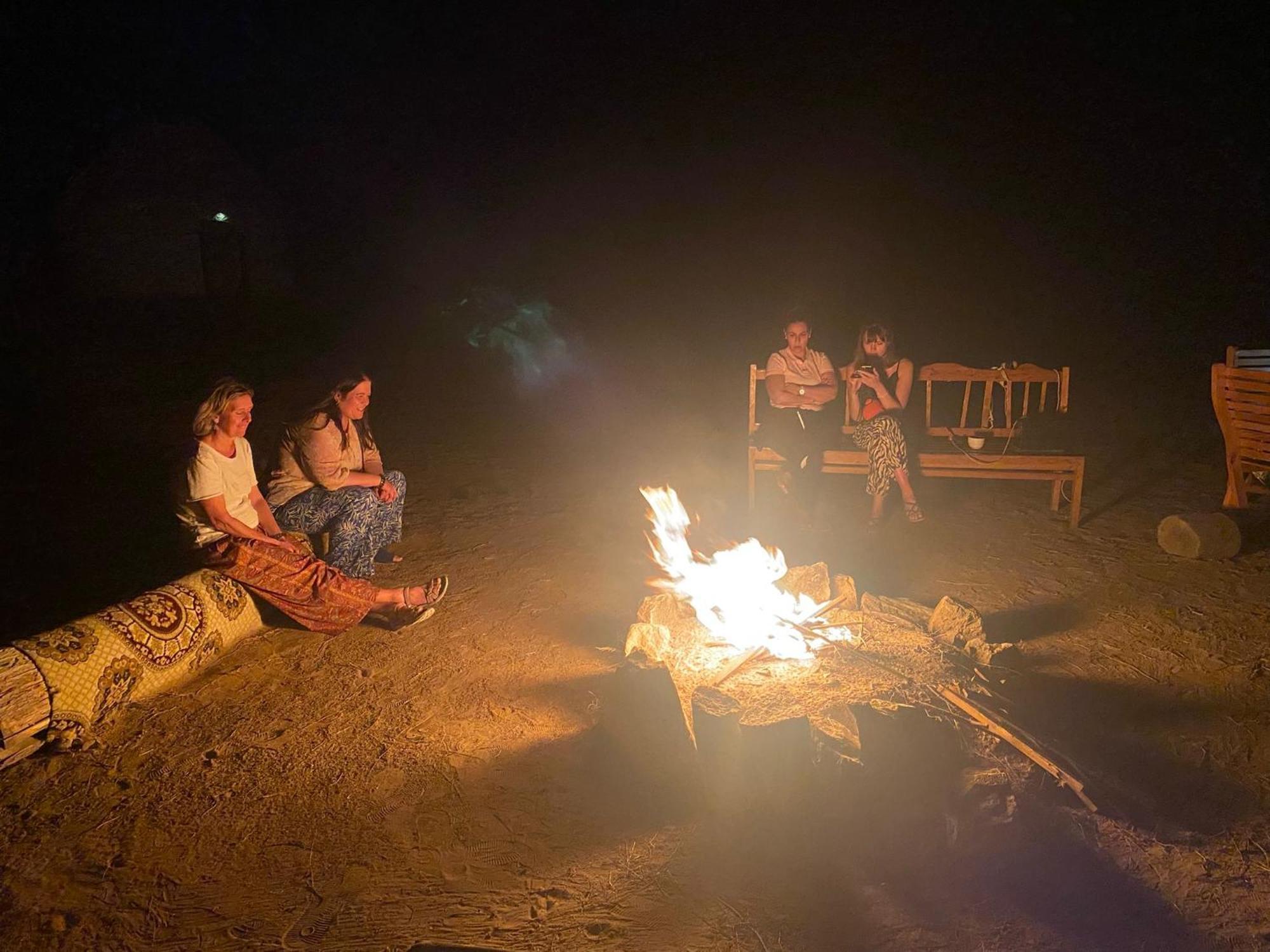 מלון Nurota Authentic Uzbek Yurt Camp Eco-Friendly מראה חיצוני תמונה