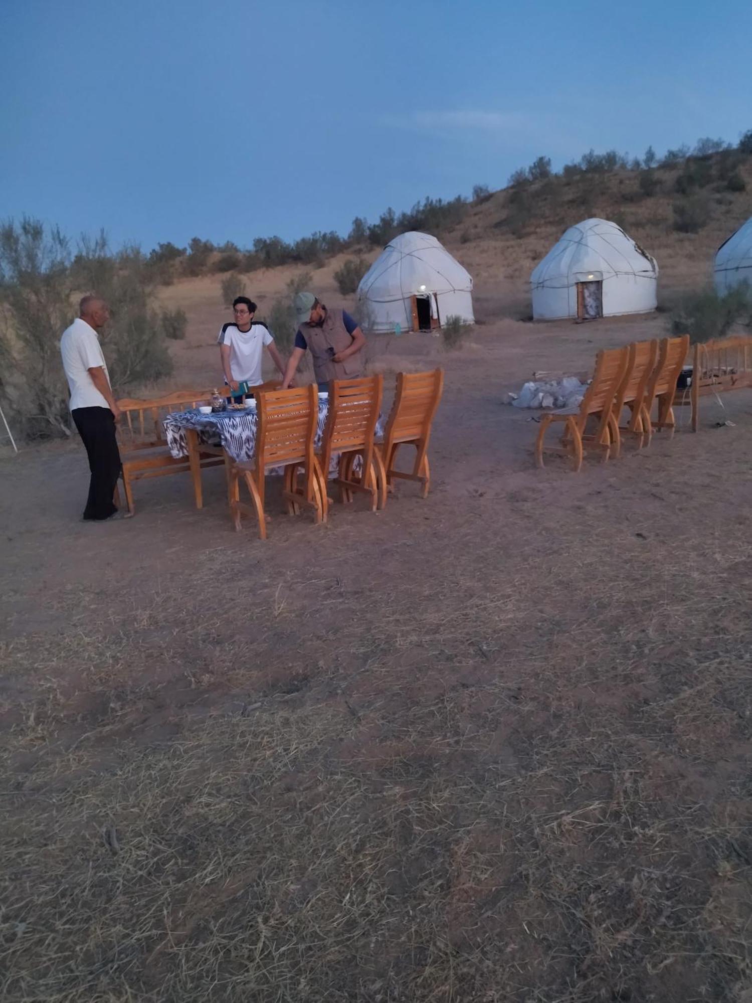 מלון Nurota Authentic Uzbek Yurt Camp Eco-Friendly מראה חיצוני תמונה